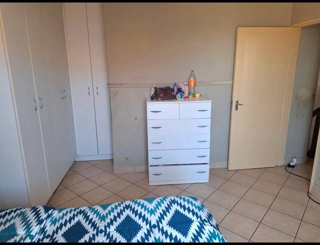2 BEDROOM SECTIONAL TITLE FOR SALE IN EIKE PARK